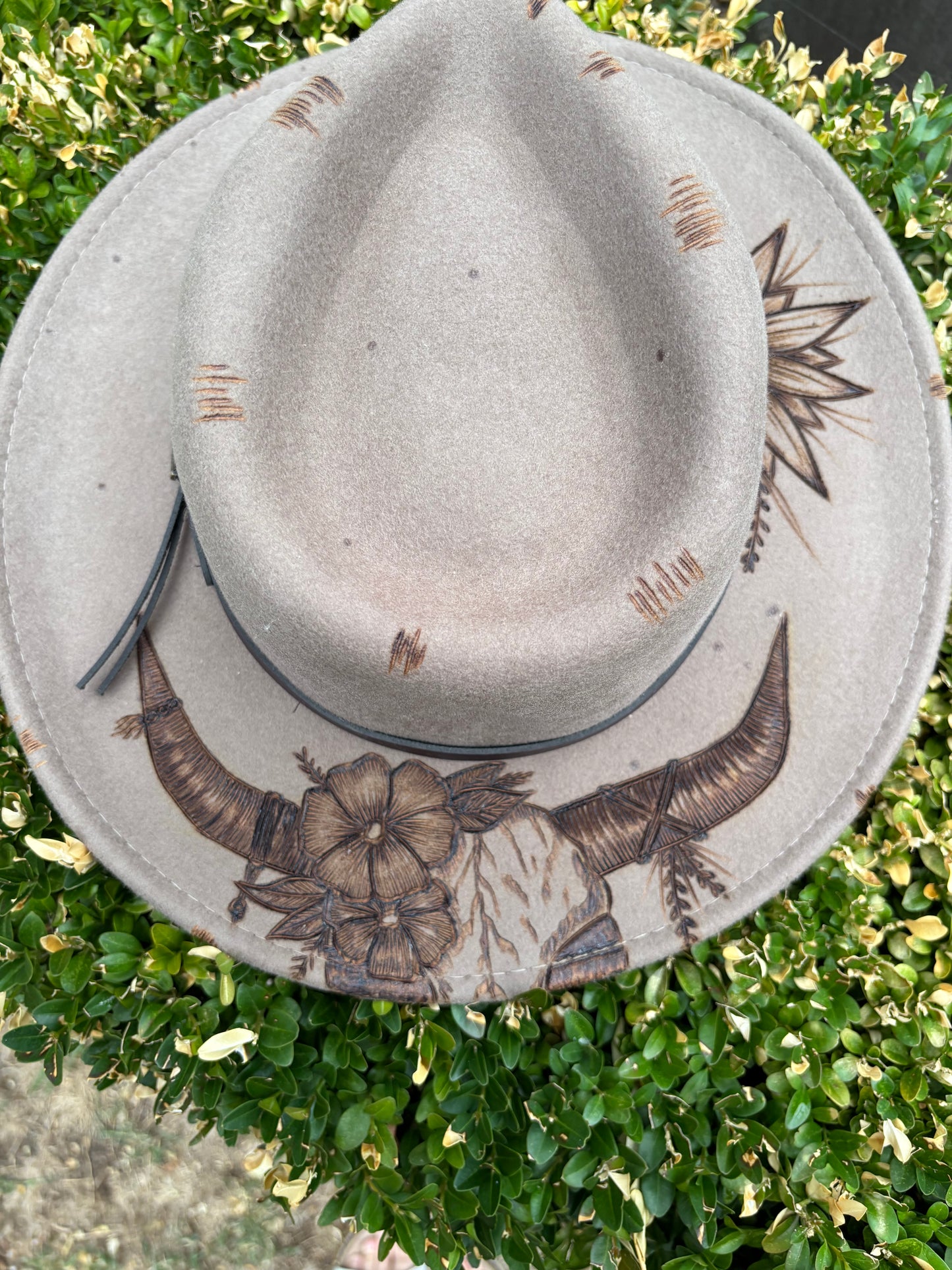 Snowy River Flower Skull Burnt Hat