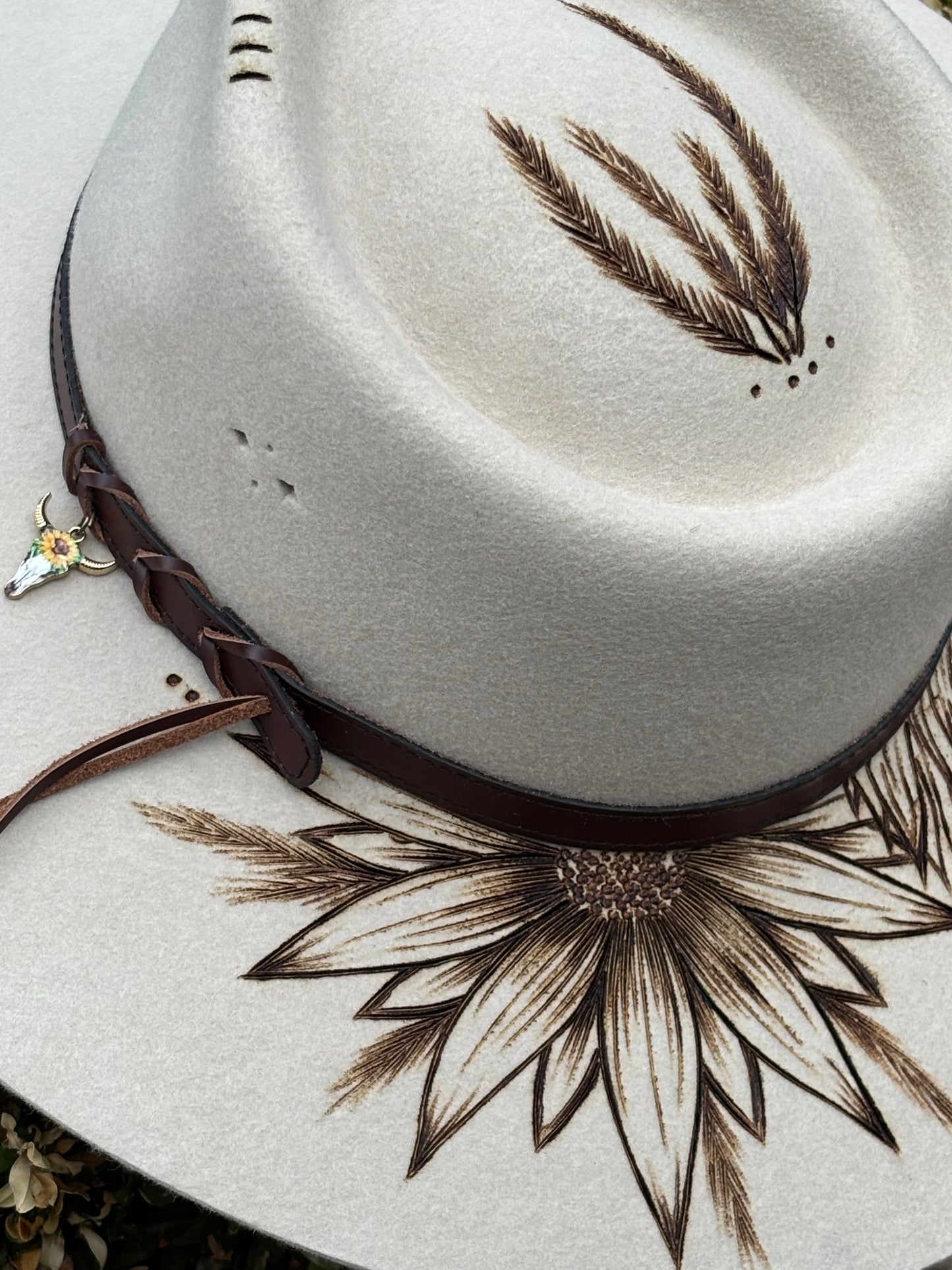 Big Australian Wide Brim Highland Hat Burn