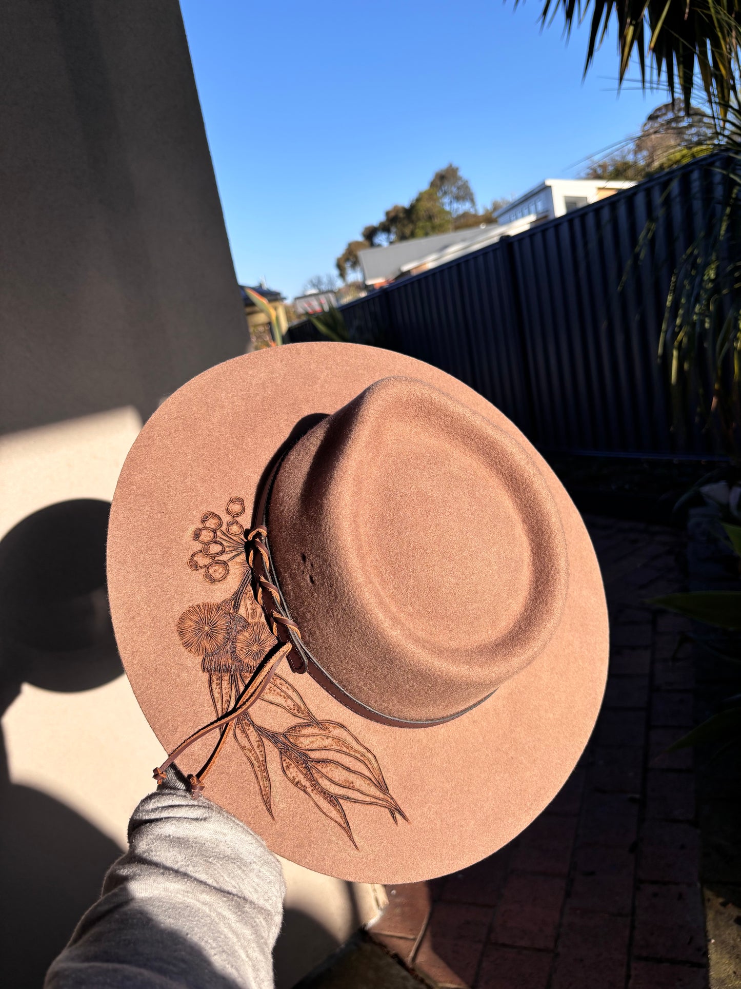 Big Australian Flora Burnt Hat | Pure Fur Felt