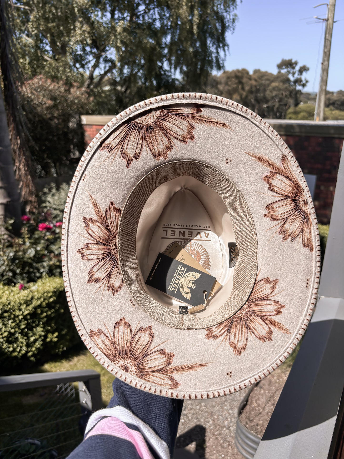 Snowy River Dusty Bloom