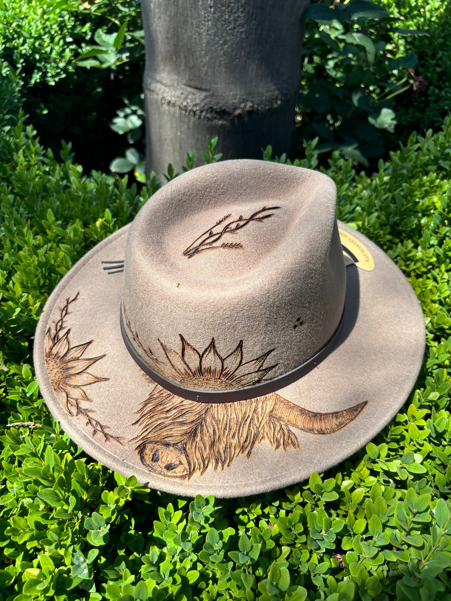 Snowy River Sunny Highland Burnt Hat | Putty