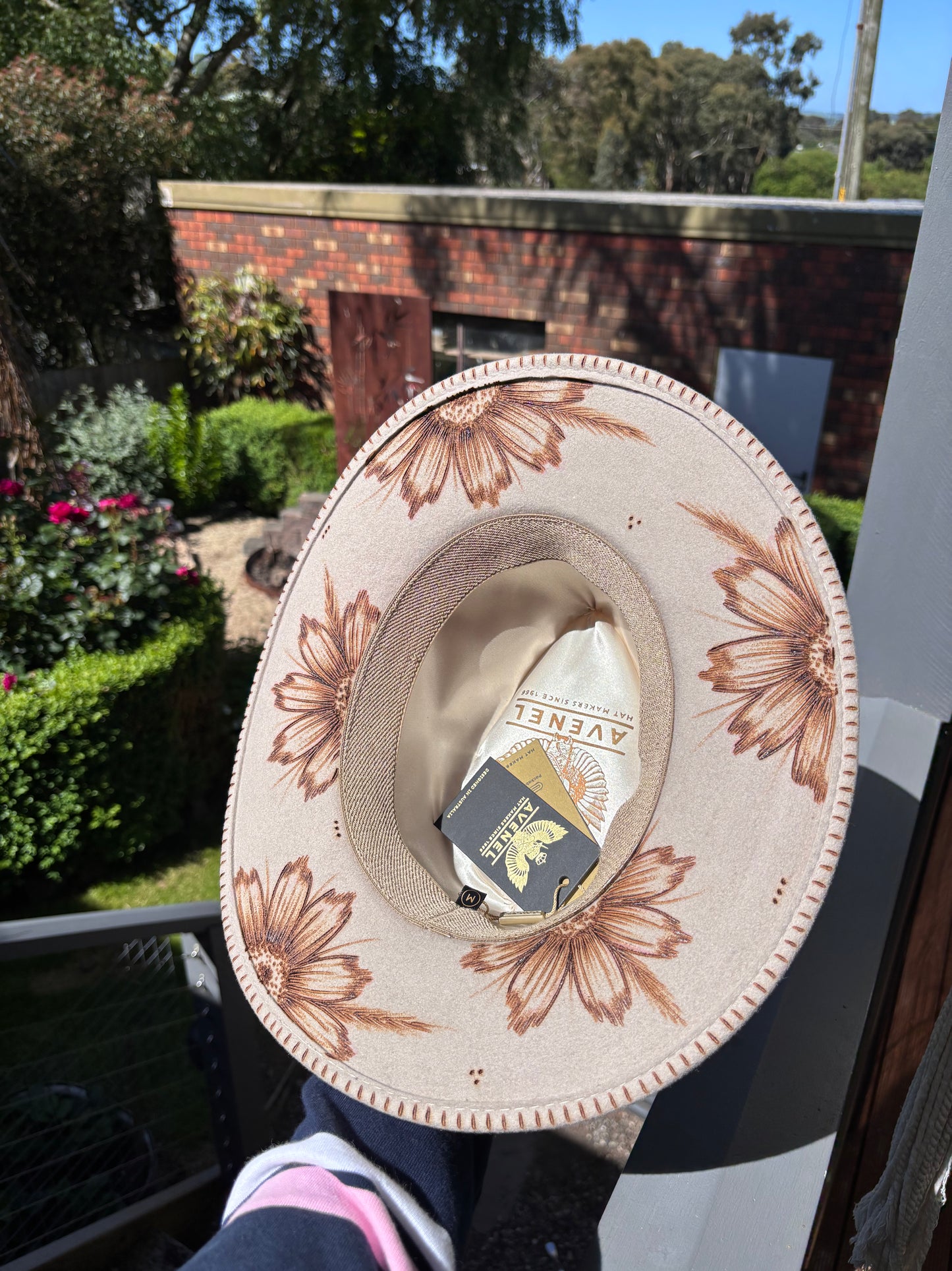 Snowy River Dusty Bloom